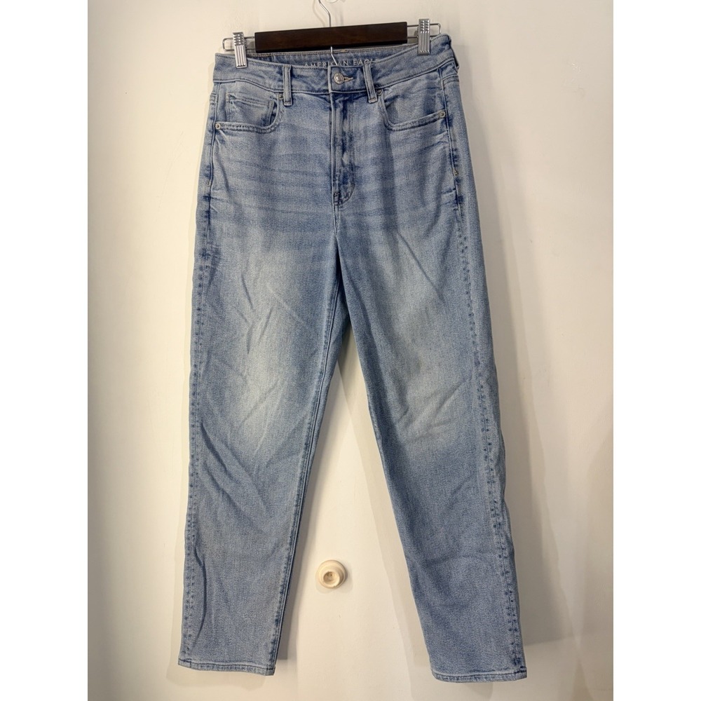 American Eagle Mom Straight Jeans Women's 6 Light Wash High‎ Rise Stretch